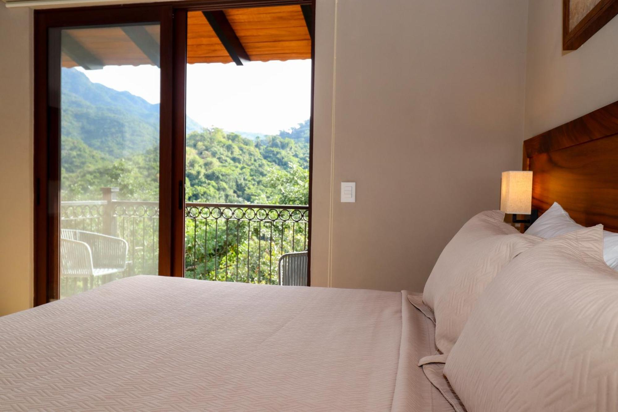 River Park Hotel Puerto Vallarta Esterno foto
