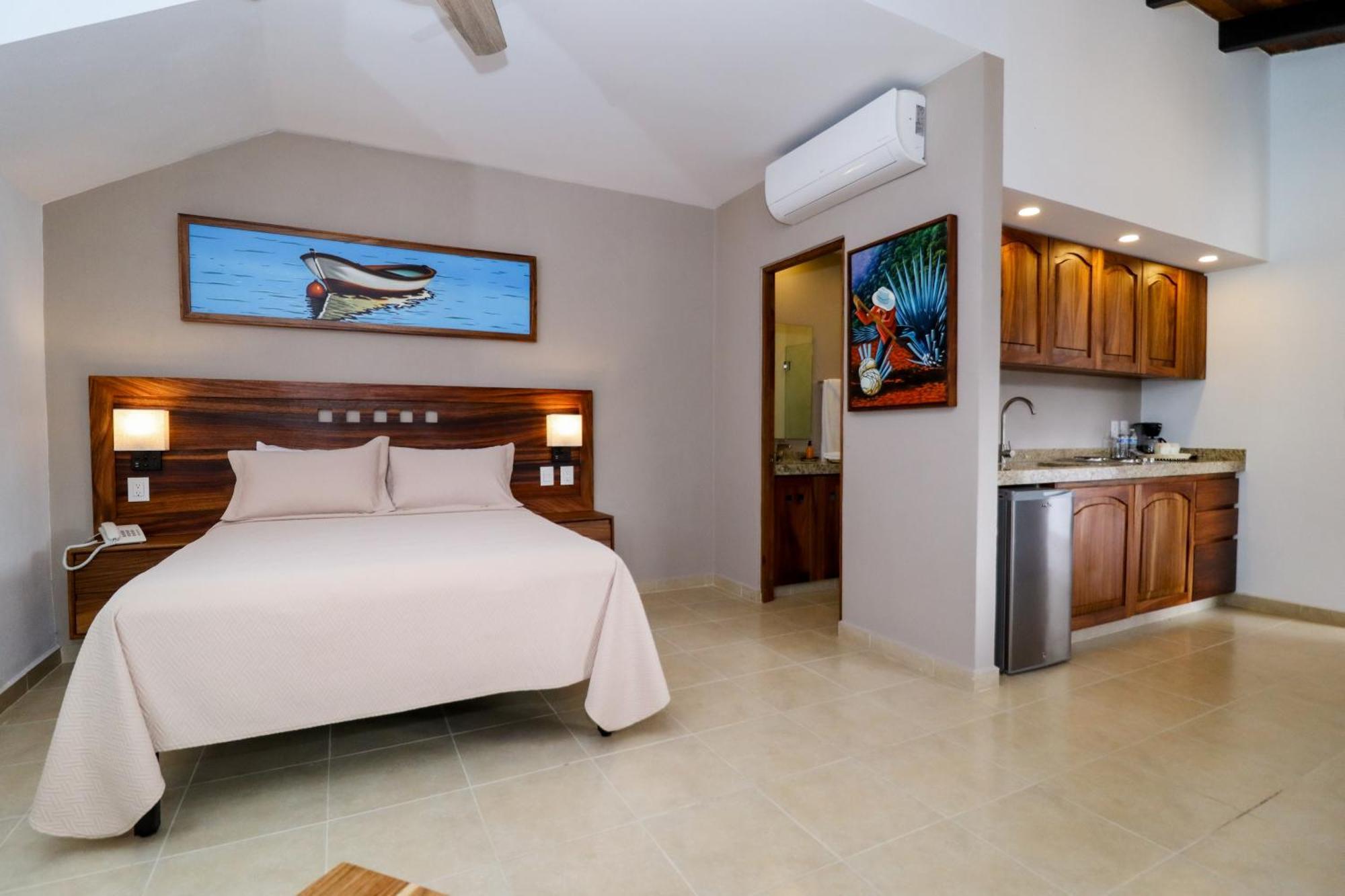 River Park Hotel Puerto Vallarta Esterno foto