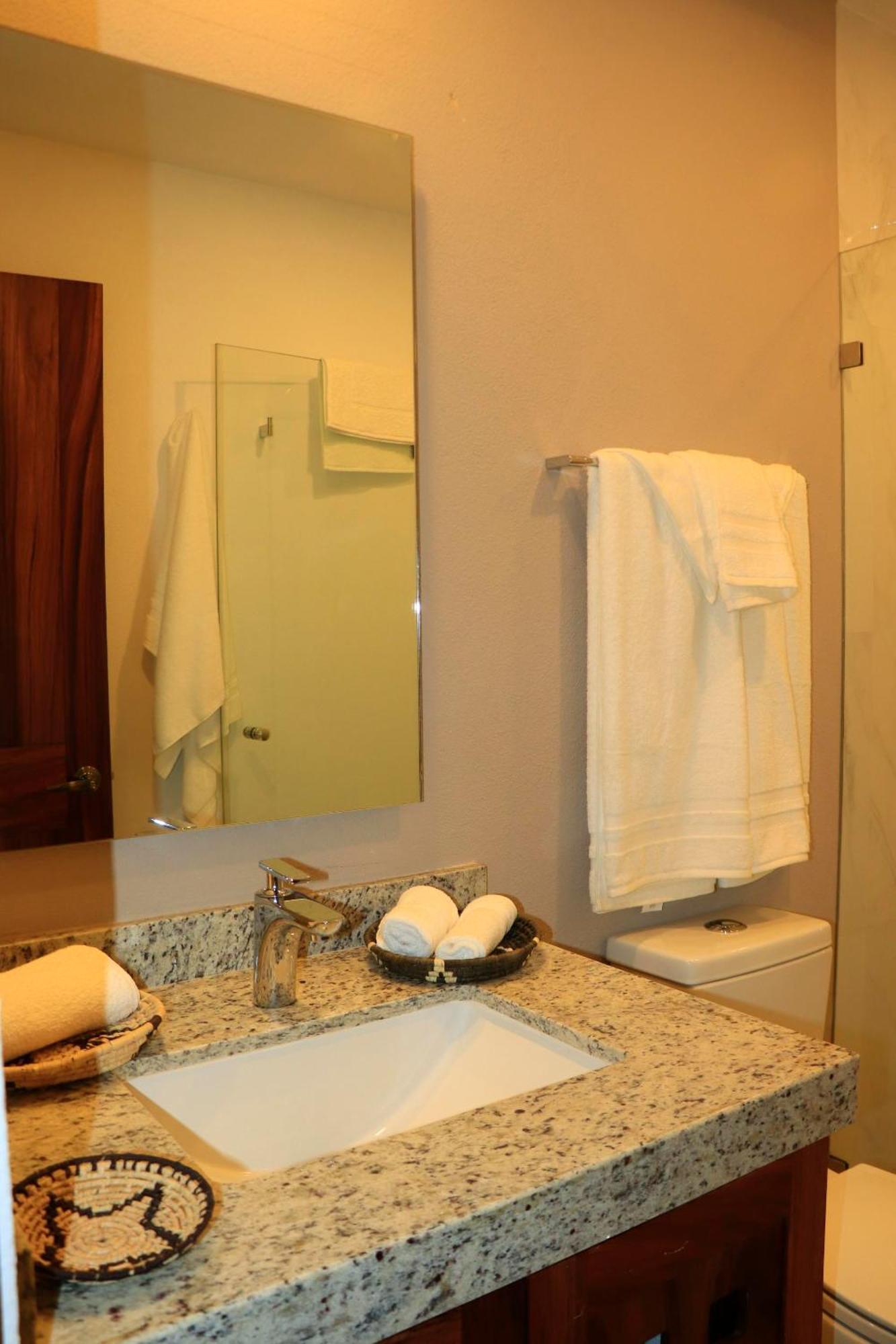 River Park Hotel Puerto Vallarta Esterno foto